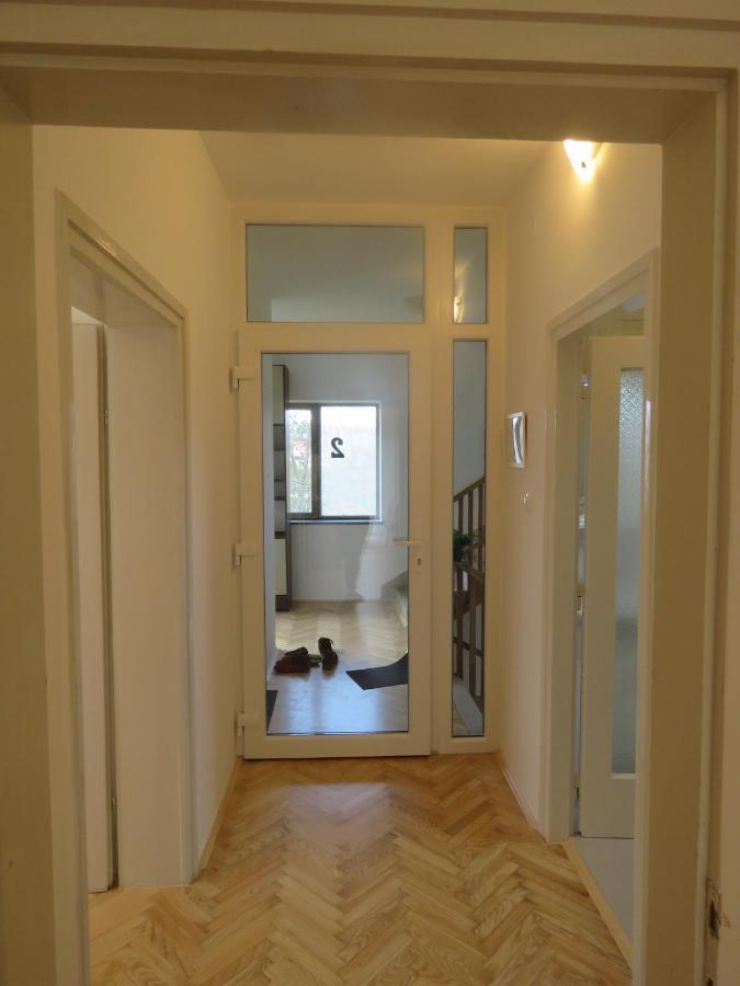 Sani Apartments Začretje Kültér fotó
