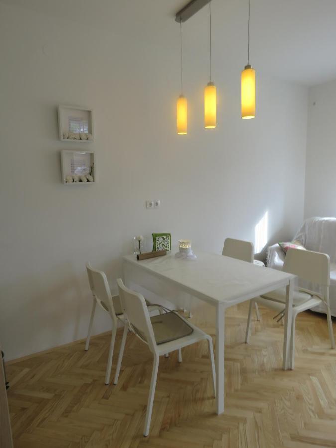Sani Apartments Začretje Kültér fotó