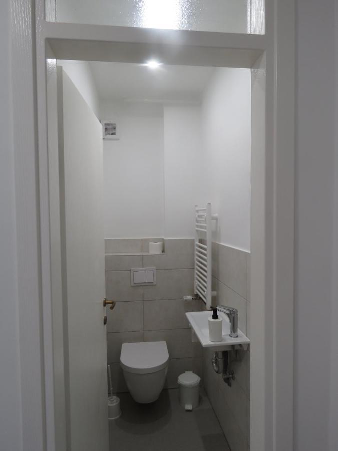 Sani Apartments Začretje Kültér fotó
