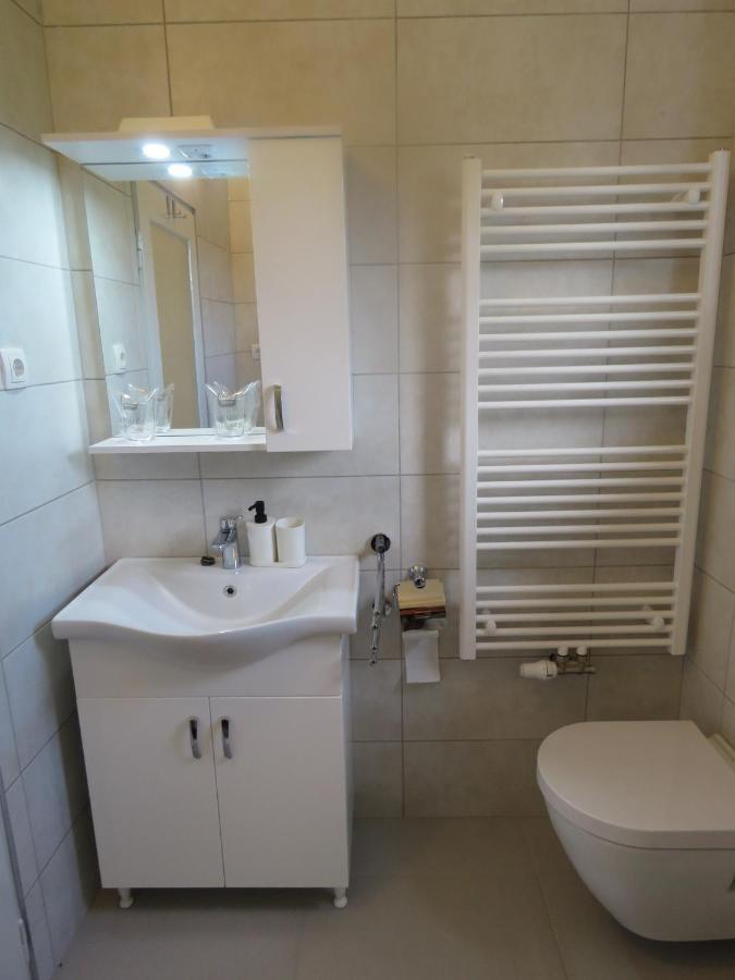 Sani Apartments Začretje Kültér fotó